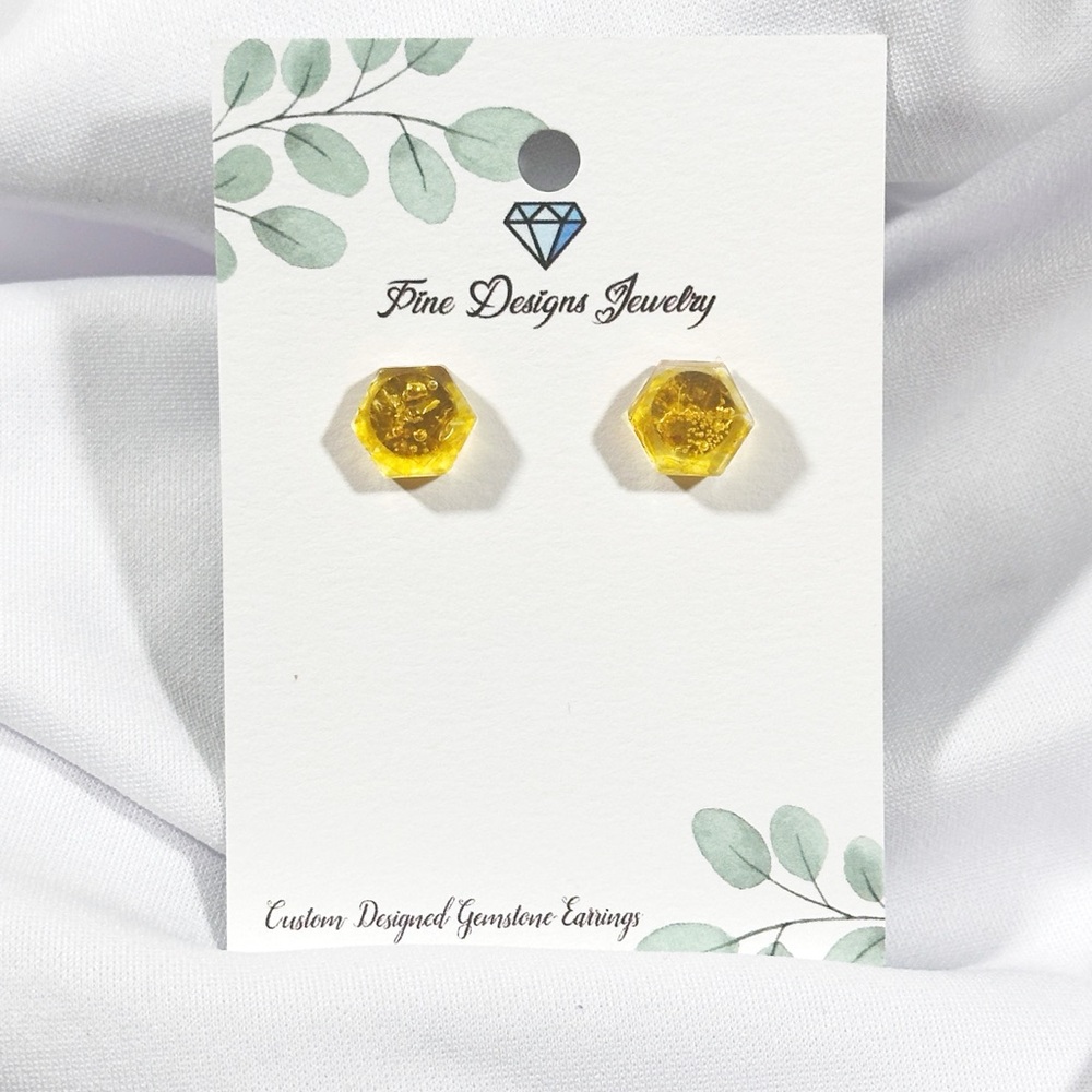 💛Citrine Studs💛